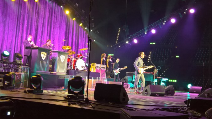 WP_20170430_21_09_45_Pro