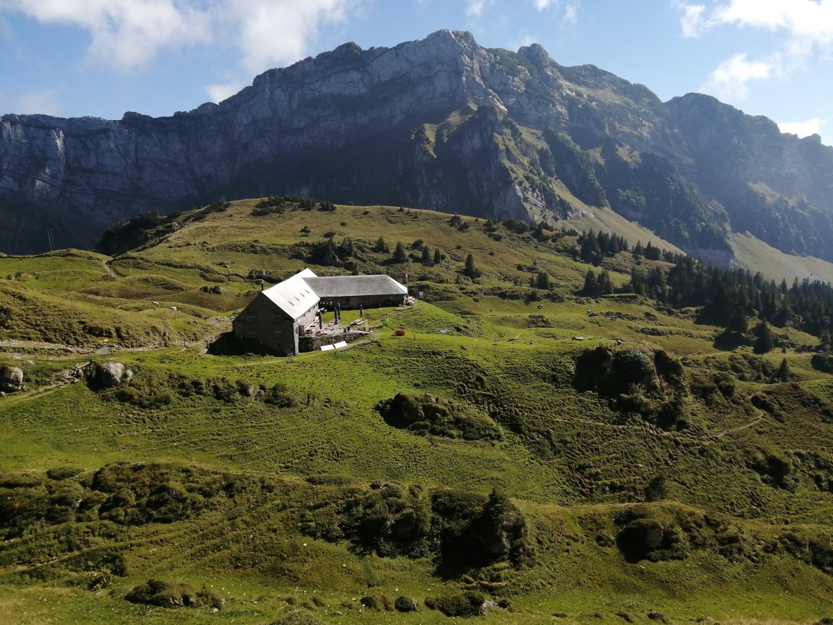 Hüttenleben Alp Oberchäseren